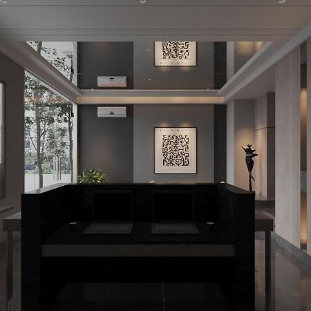 New Apart Hotel Hanoi Buitenkant foto